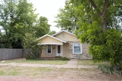 423 Elm Street, Ranger, TX 76470 - Photo 1