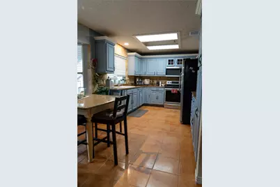 2521 Channing Drive, Grand Prairie, TX 75052 - Photo 9