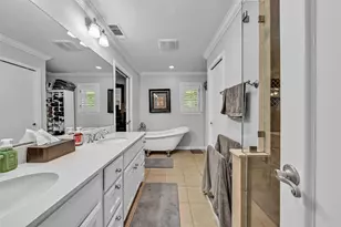 4421 Allencrest Ln, Dallas, TX 75244 - Photo 21