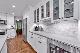 4421 Allencrest Ln, Dallas, TX 75244 - Photo 9