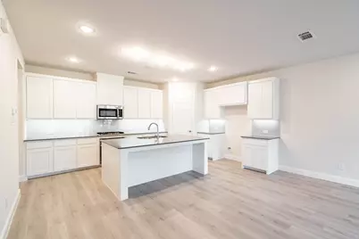 1949 McClane Drive, Allen, TX 75013 - Photo 5