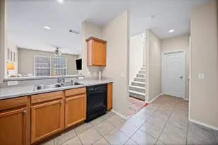 2204 Canterbury Park Dr, Grand Prairie, TX 75050 - Photo 13