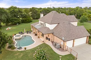 633 Durning Rd, Van Alstyne, TX 75495 - Photo 9