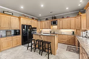 633 Durning Rd, Van Alstyne, TX 75495 - Photo 13