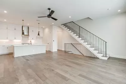 128 S Cooper Street, Arlington, TX 76013 - Photo 3