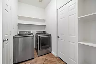 8121 Case Dr, Plano, TX 75025 - Photo 15