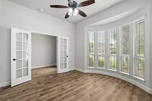 603 E Alexander Ln, Euless, TX 76040 - Photo 9