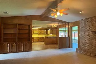 1016 Cliff Dr, Graham, TX 76450 - Photo 5