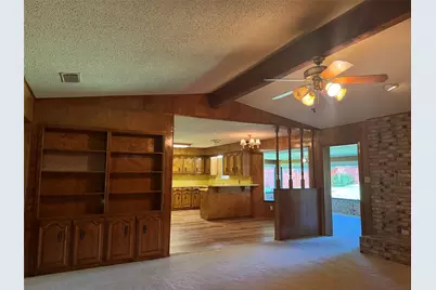 1016 Cliff Drive, Graham, TX 76450 - Photo 7