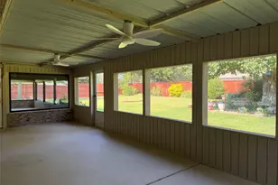1016 Cliff Dr, Graham, TX 76450 - Photo 19