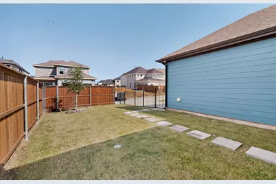 2208 Fairwater Mews, Rowlett, TX 75088 - Photo 33
