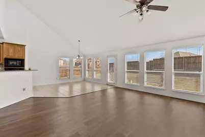 701 Setting Sun Trail, McKinney, TX 75069 - Photo 5