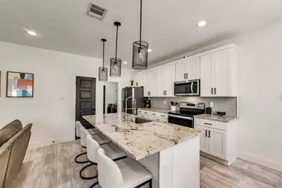 3001 Fernwood Avenue, Dallas, TX 75216 - Photo 9