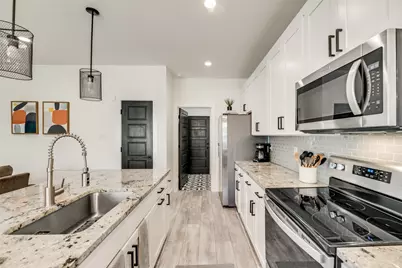 3001 Fernwood Avenue, Dallas, TX 75216 - Photo 11