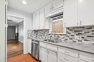 4012 W 6th St, Fort Worth, TX 76107 - Photo 11