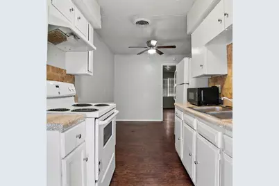 2725 Patricia Lane, Garland, TX 75041 - Photo 23