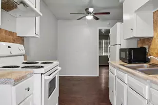 2725 Patricia Ln, Garland, TX 75041 - Photo 23
