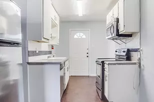 2725 Patricia Ln, Garland, TX 75041 - Photo 7