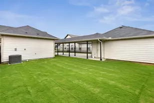 605 Adeline Dr, Burleson, TX 76028 - Photo 21