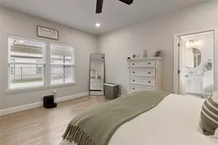 605 Adeline Dr, Burleson, TX 76028 - Photo 5