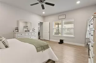 605 Adeline Dr, Burleson, TX 76028 - Photo 13
