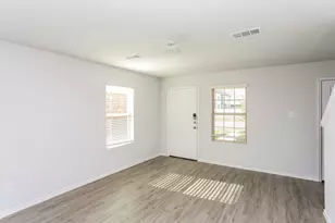 1600 Mark Ln, Ennis, TX 75119 - Photo 5