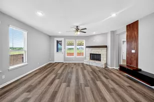 801 Taliaferro Trl, Springtown, TX 76082 - Photo 9
