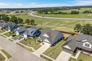 801 Taliaferro Trl, Springtown, TX 76082 - Photo 29