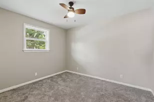 9705 Rosalie Ct, Granbury, TX 76049 - Photo 31