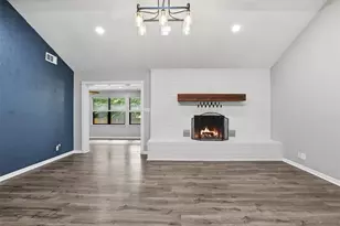 9705 Rosalie Ct, Granbury, TX 76049 - Photo 11