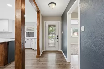 9705 Rosalie Court, Granbury, TX 76049 - Photo 7