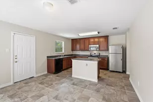 3009 Dusty Oak Dr, Dallas, TX 75227 - Photo 9