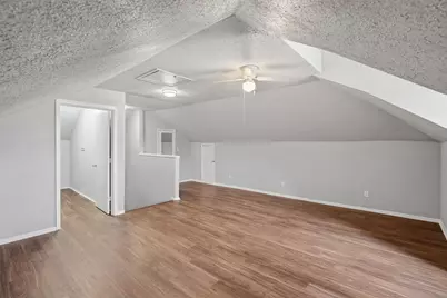 411 Poindexter Avenue, Cleburne, TX 76033 - Photo 21