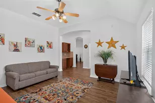 641 Carriage Ln, Saginaw, TX 76179 - Photo 13