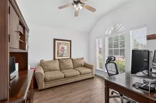 641 Carriage Ln, Saginaw, TX 76179 - Photo 15