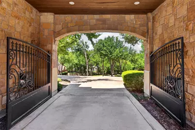 6901 Sanctuary Lane, Fort Worth, TX 76132 - Photo 37