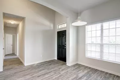 2038 Dyer Drive, Lancaster, TX 75146 - Photo 13