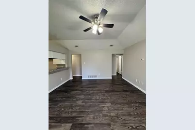 453 Little Valley Court, Fort Worth, TX 76108 - Photo 3