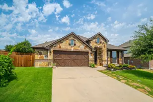 303 Magnolia Dr, Wylie, TX 75098 - Photo 1