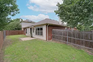 2008 Lamprey Cir, Denton, TX 76210 - Photo 33