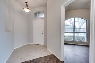 2008 Lamprey Cir, Denton, TX 76210 - Photo 5