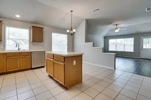 2008 Lamprey Cir, Denton, TX 76210 - Photo 9