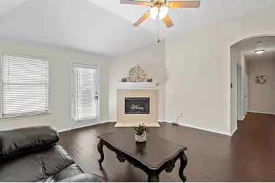 2356 Aurora Drive, Little Elm, TX 75068 - Photo 5