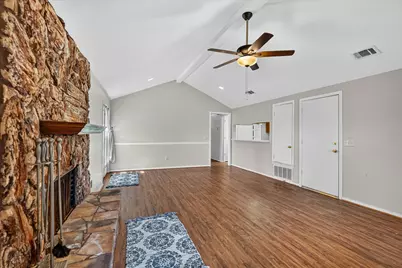 1613 19th Street, Plano, TX 75074 - Photo 5