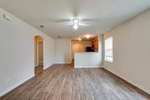 121 Cliff Height Cir, Dallas, TX 75241 - Photo 9