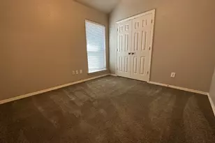2751 Crystal Glenn Cir, Hurst, TX 76054 - Photo 17