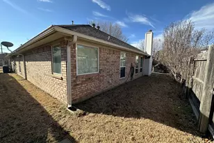 2751 Crystal Glenn Cir, Hurst, TX 76054 - Photo 25