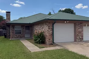 6506 Sayle St, Greenville, TX 75402 - Photo 1