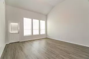 8344 Yaupon Holly Trl, Fort Worth, TX 76123 - Photo 5