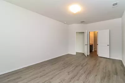 8344 Yaupon Holly Trail, Fort Worth, TX 76123 - Photo 3
